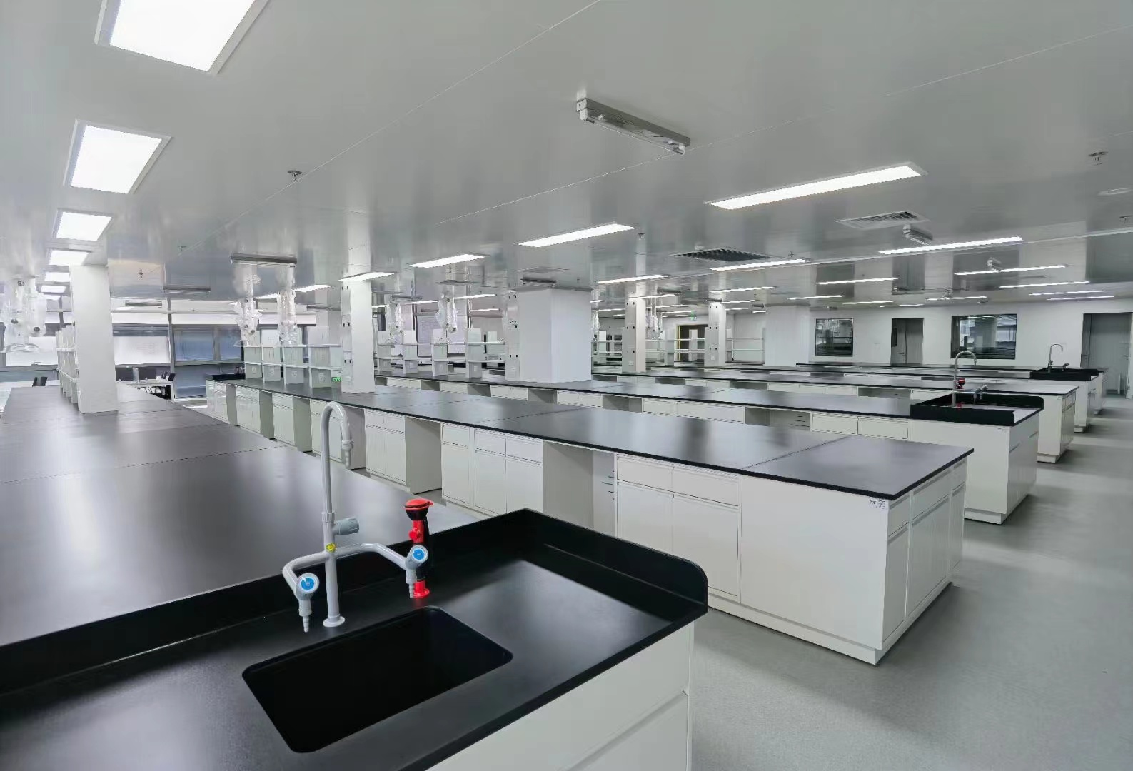 實(shí)驗(yàn)室三廢處理的方法,實(shí)驗(yàn)室的管理規(guī)范